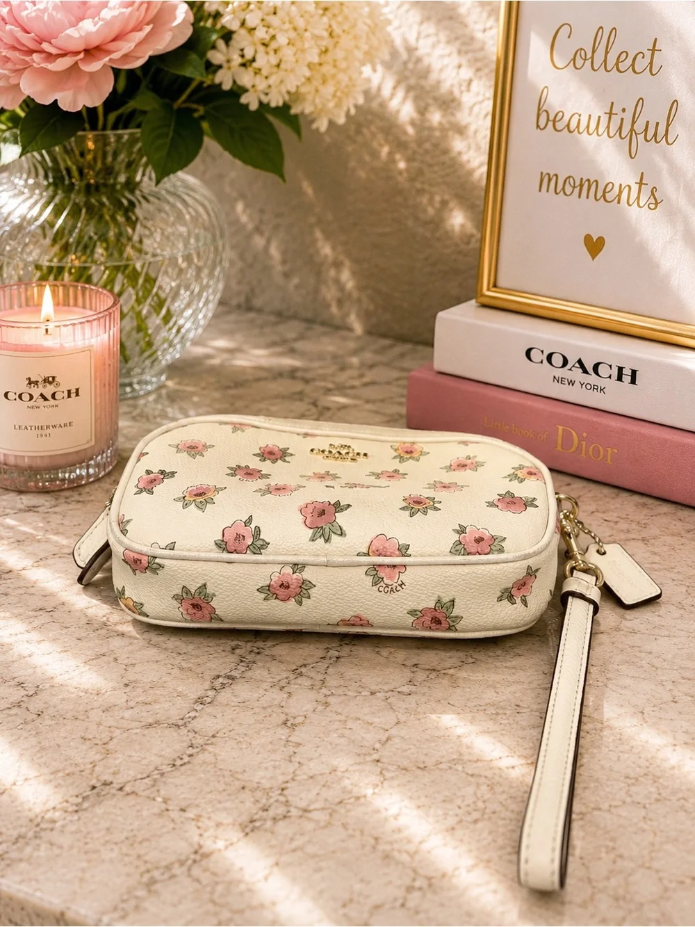 Coach Crossbody Clutch Flower Patch Print Chalk Floral Double Zip EUC